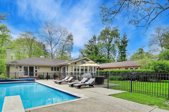 3414 E MARDAN Drive, Long Grove, IL 60047