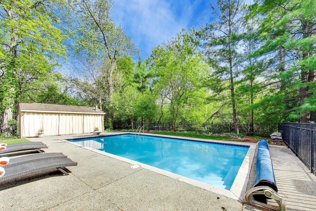 3414 E MARDAN Drive, Long Grove, IL 60047