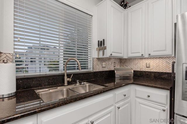 3133 Via Puerta, Carlsbad, CA 92009