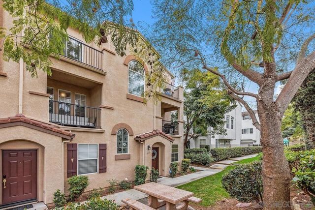 3133 Via Puerta, Carlsbad, CA 92009