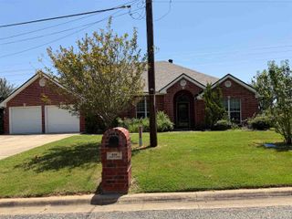 604 & 606 Park Place, Marshall, TX 75672