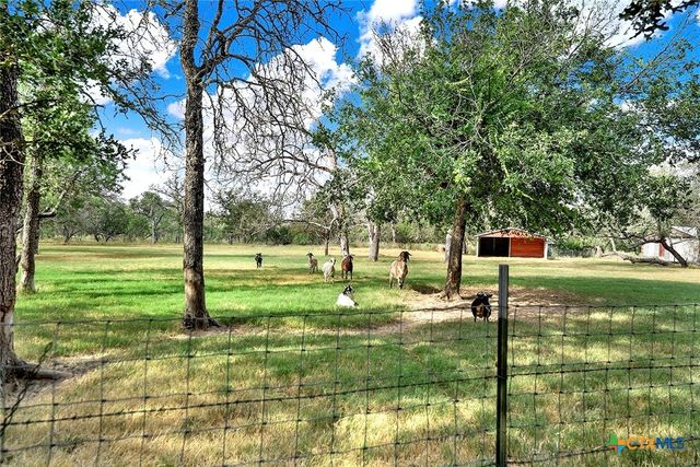 1021 FM 3432, Adkins, TX 78101
