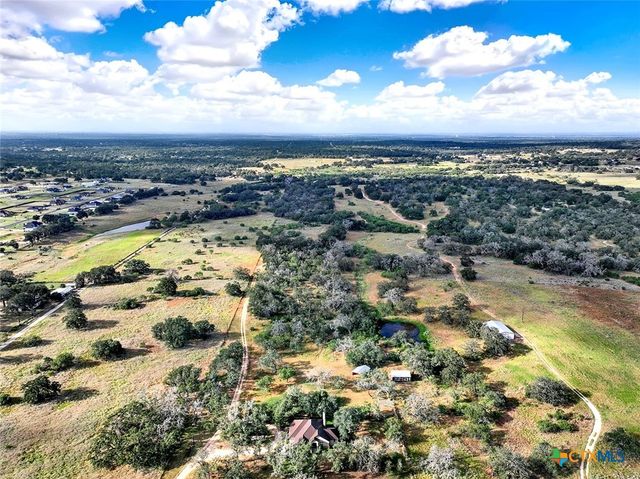 1021 FM 3432, Adkins, TX 78101