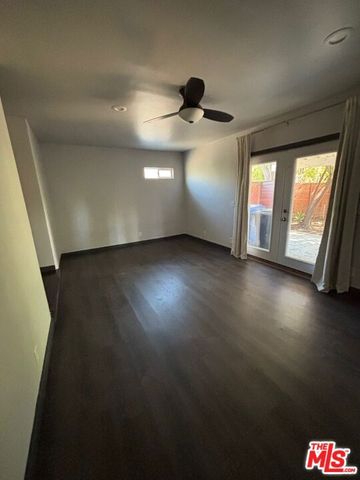 688 Mildred Avenue, Venice, CA 90291