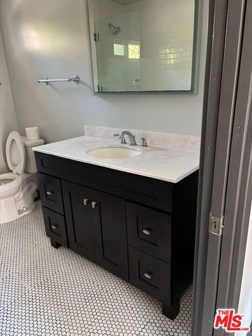 688 Mildred Avenue, Venice, CA 90291