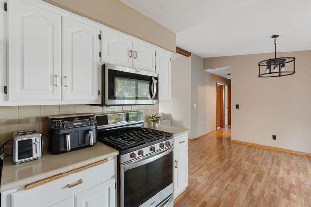 474 83rd Avenue NE, Spring Lake Park, MN 55432