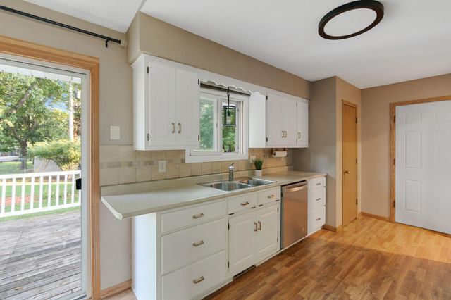 474 83rd Avenue NE, Spring Lake Park, MN 55432