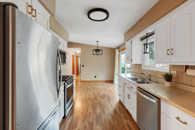 474 83rd Avenue NE, Spring Lake Park, MN 55432
