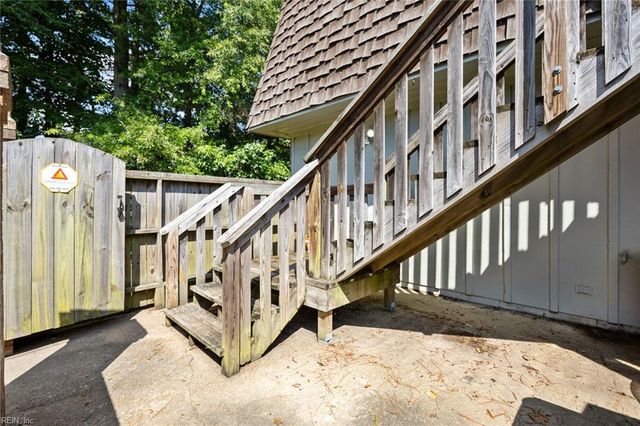1647 Ocean Bay DR, Virginia Beach, VA 23454