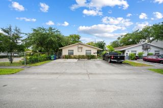 2840 NW 13th Court 1-2, Fort Lauderdale, FL 33311