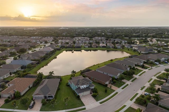 5315 BENTGRASS WAY, Lakewood Ranch, FL 34211