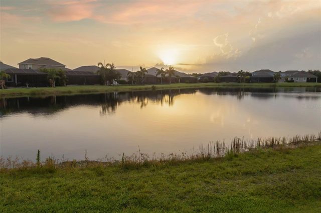 5315 BENTGRASS WAY, Lakewood Ranch, FL 34211