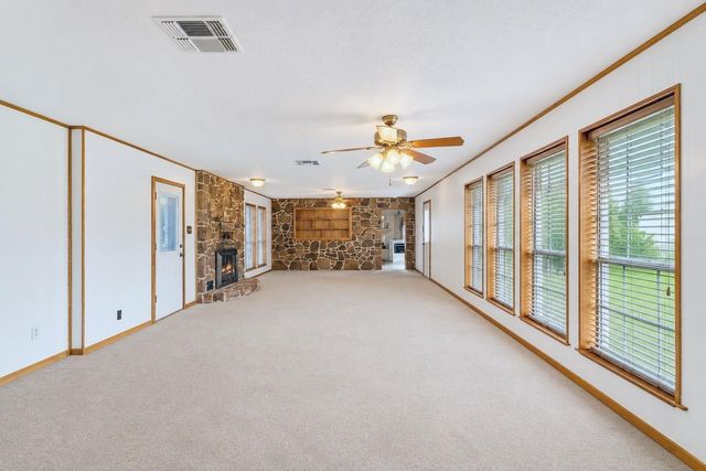 235 Lakeview Harbor, Onalaska, TX 77360