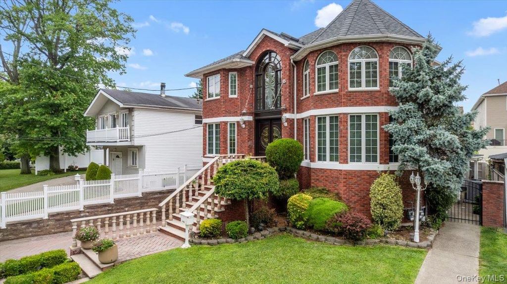 5125 Amboy Road, Staten Island, NY 10312 — photo 4