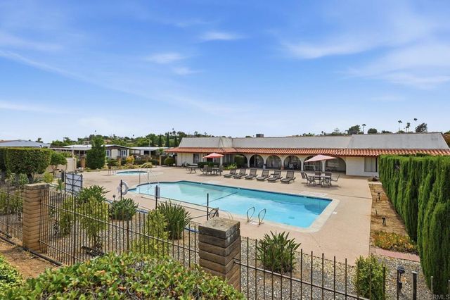 1010 E Bobier Drive 167, Vista, CA 92084