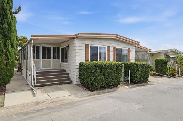 1010 E Bobier Drive 167, Vista, CA 92084