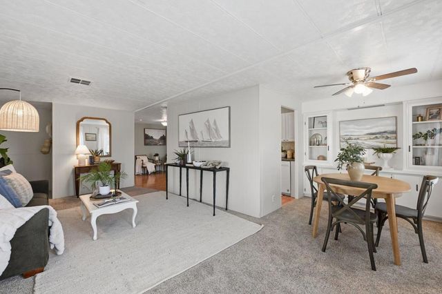 1010 E Bobier Drive 167, Vista, CA 92084