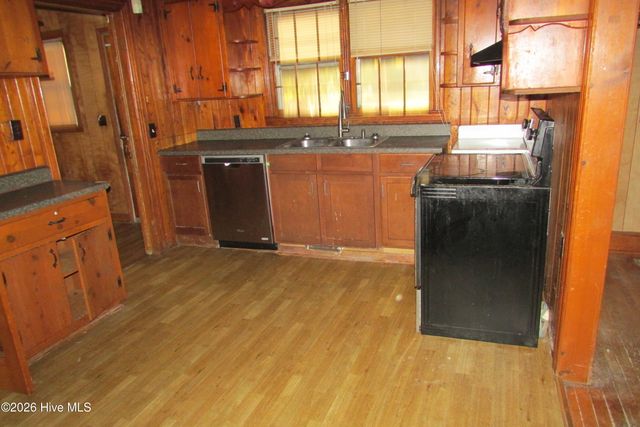 803 Mc Koy Street, Clinton, NC 28328