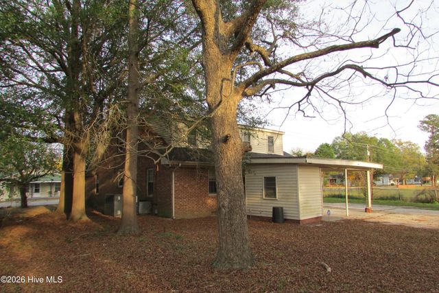 803 Mc Koy Street, Clinton, NC 28328