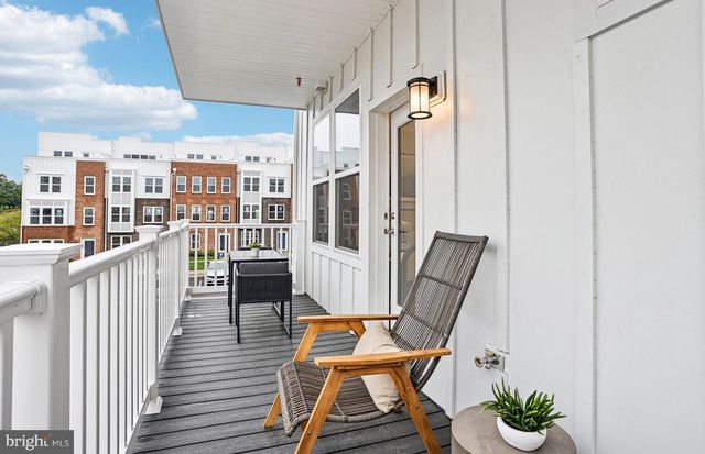 20064 CORAL WIND TERRACE, Ashburn, VA 20147