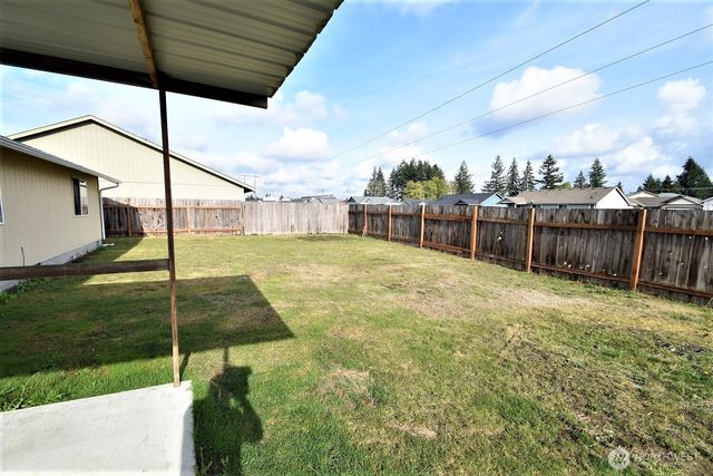 19906 Tamarack Drive SW, Rochester, WA 98579