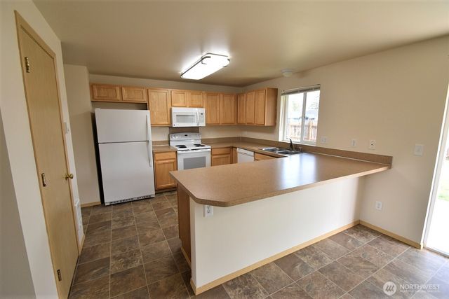 19906 Tamarack Drive SW, Rochester, WA 98579