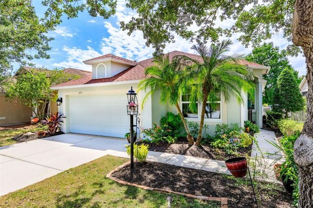 6242 BLUE RUNNER COURT, Lakewood Ranch, FL 34202