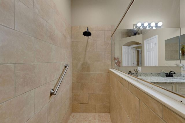 6242 BLUE RUNNER COURT, Lakewood Ranch, FL 34202