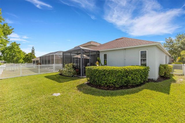 6242 BLUE RUNNER COURT, Lakewood Ranch, FL 34202