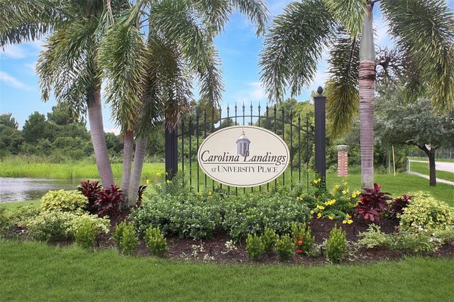 7743 PLANTATION CIRCLE, University Park, FL 34201