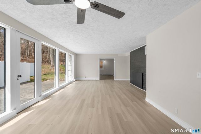 55 Englewood Drive, New Haven, CT 06515