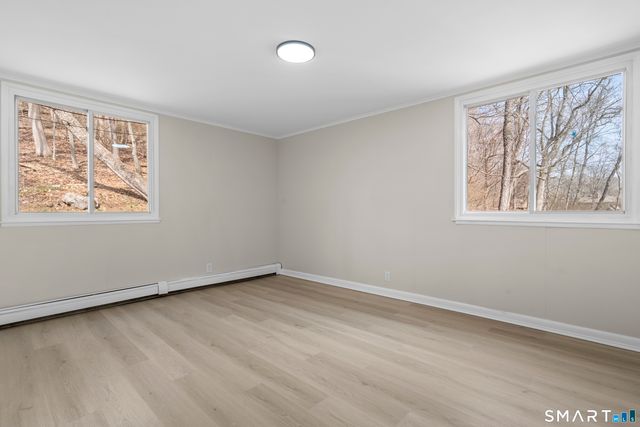 55 Englewood Drive, New Haven, CT 06515