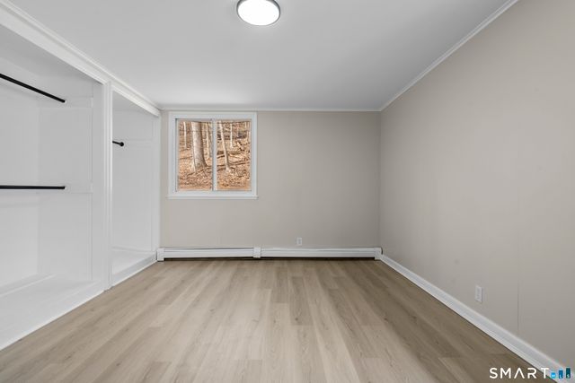 55 Englewood Drive, New Haven, CT 06515