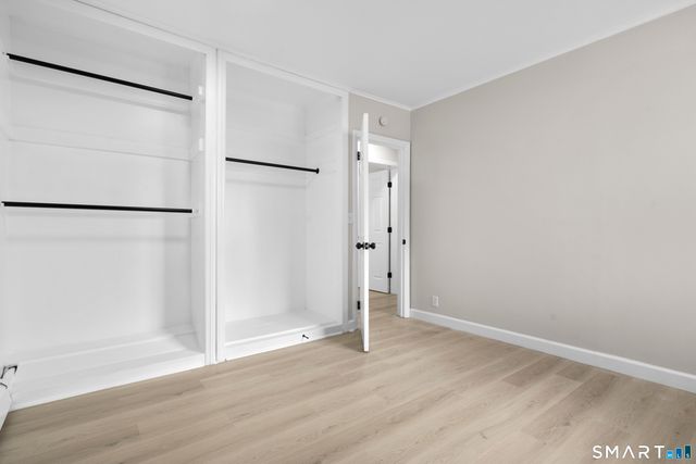 55 Englewood Drive, New Haven, CT 06515