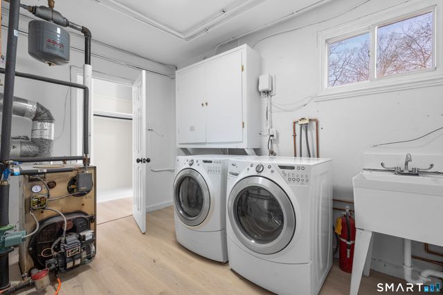 55 Englewood Drive, New Haven, CT 06515