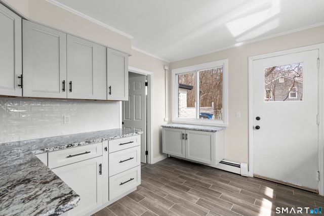 55 Englewood Drive, New Haven, CT 06515