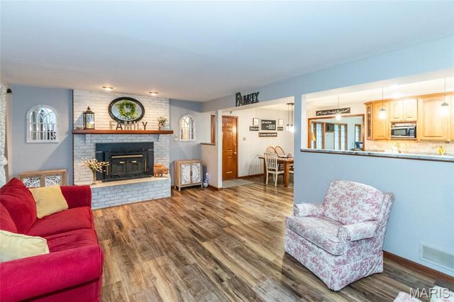 100 Hickory Lane, Festus, MO 63028