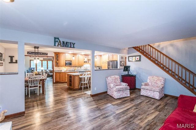 100 Hickory Lane, Festus, MO 63028