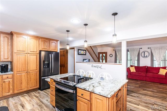 100 Hickory Lane, Festus, MO 63028