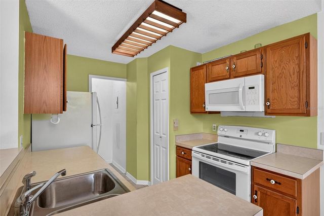 962 NEWCASTLE CIRCLE 202, Lake Mary, FL 32746