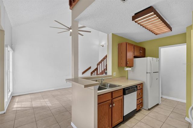 962 NEWCASTLE CIRCLE 202, Lake Mary, FL 32746
