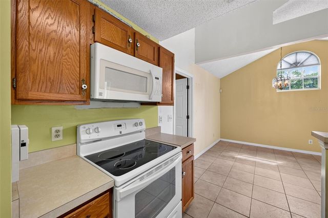 962 NEWCASTLE CIRCLE 202, Lake Mary, FL 32746