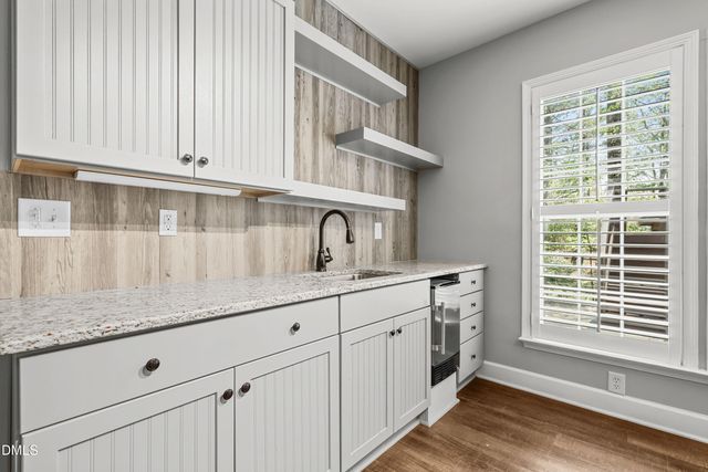 534 Siltstone Place, Cary, NC 27519