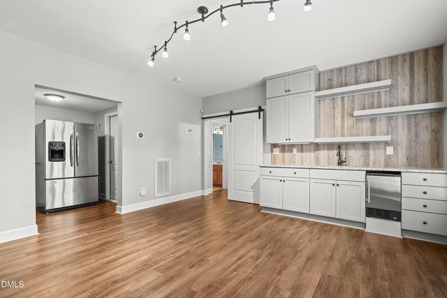 534 Siltstone Place, Cary, NC 27519