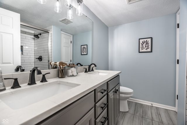 9660 Overcrest Drive, Fishers, IN 46037