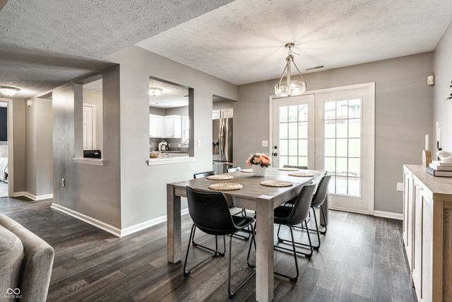 9660 Overcrest Drive, Fishers, IN 46037