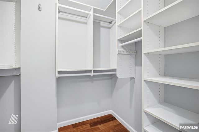 504 Nelson Court, Edgewater, NJ 07020