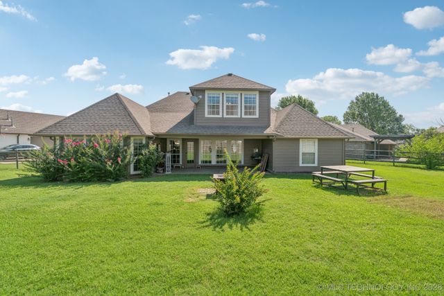 8702 N 140th Terrace, Owasso, OK 74055