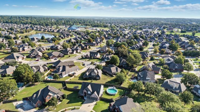 8702 N 140th Terrace, Owasso, OK 74055