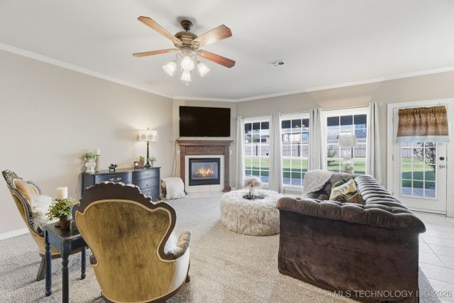 8702 N 140th Terrace, Owasso, OK 74055